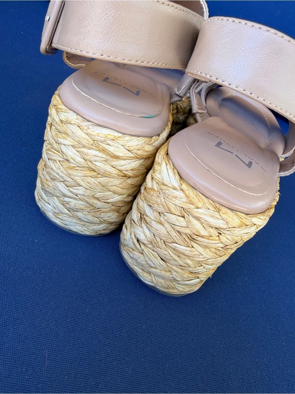 Marc Fisher LTD Raffia Platform Sandals 5.5M Tan Ankle Strap Resort Summer Shoe